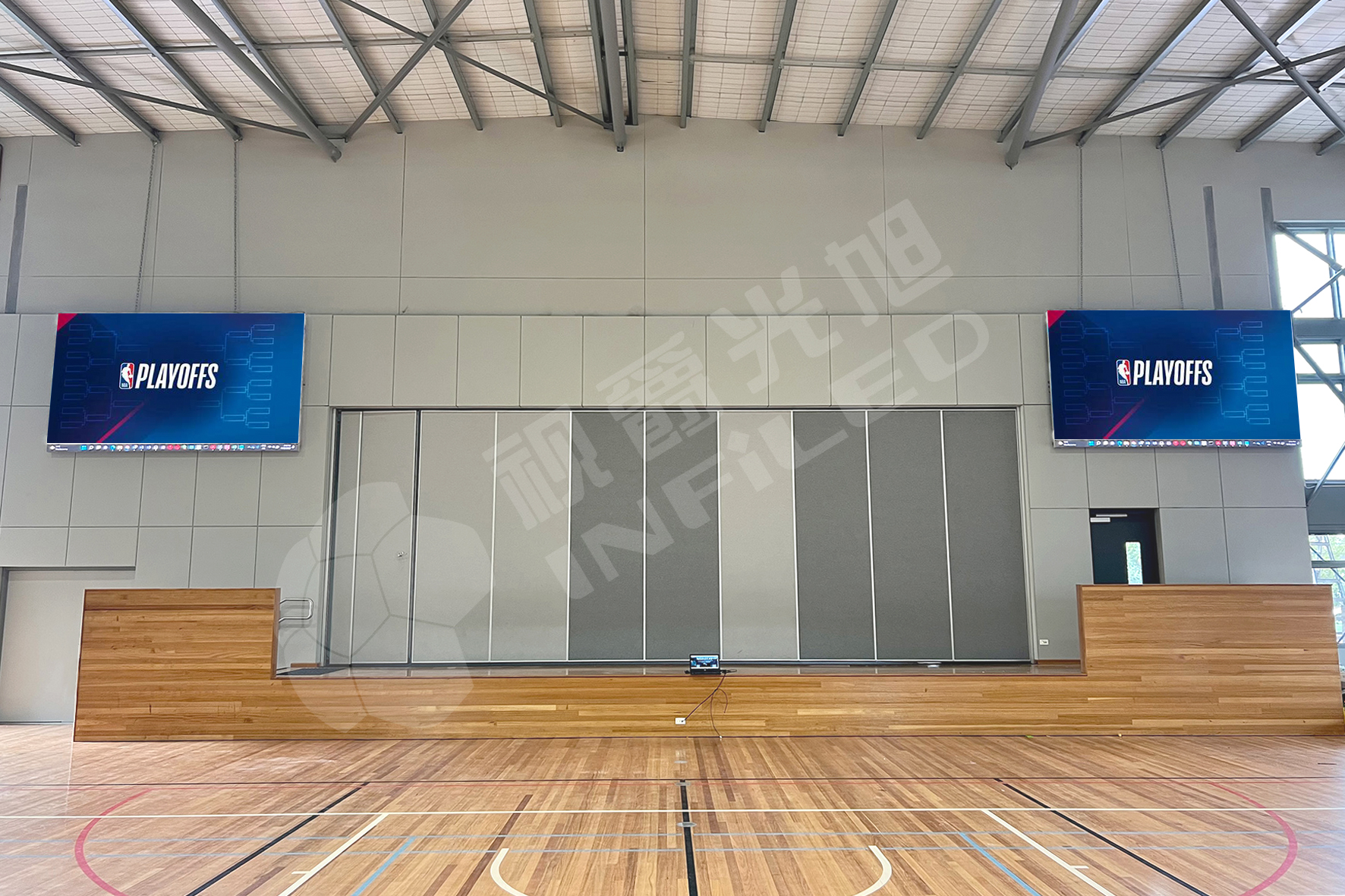 視爵光旭LED顯示屏點亮維多利亞小學(xué)綜合館